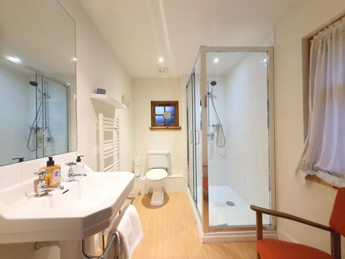 Edinburgh 2-Bedroom Cottage With Parking - Ground Floor Exterior foto