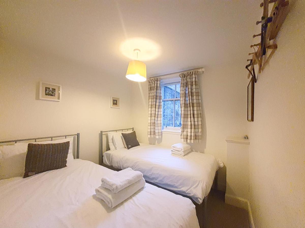 Edinburgh 2-Bedroom Cottage With Parking - Ground Floor Exterior foto